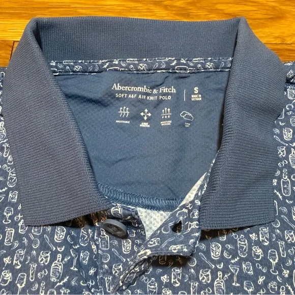Abercrombie & Fitch 🍸 Soft Air Knit Polo | Cocktail Print | Small - Picture 2 of 5
